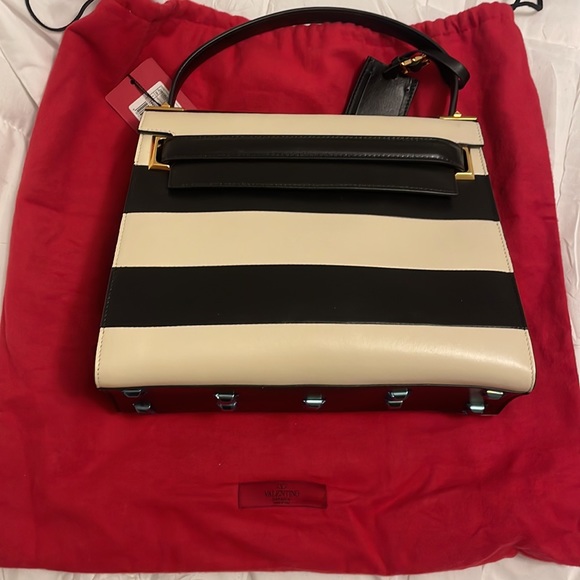 Valentino Rockstud Single Handle Leather Tote - Picture 13 of 13